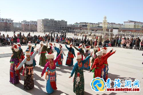 海南州春节旅游收入高