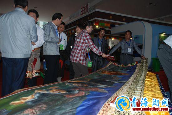 长达59米藏獒全手工藏绣作品　堪称绝技