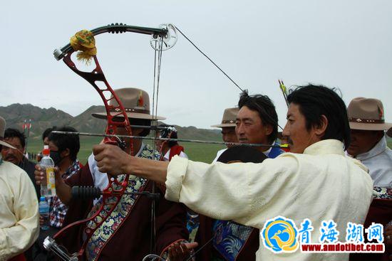 兴海县河卡镇”迎州庆“射箭比赛